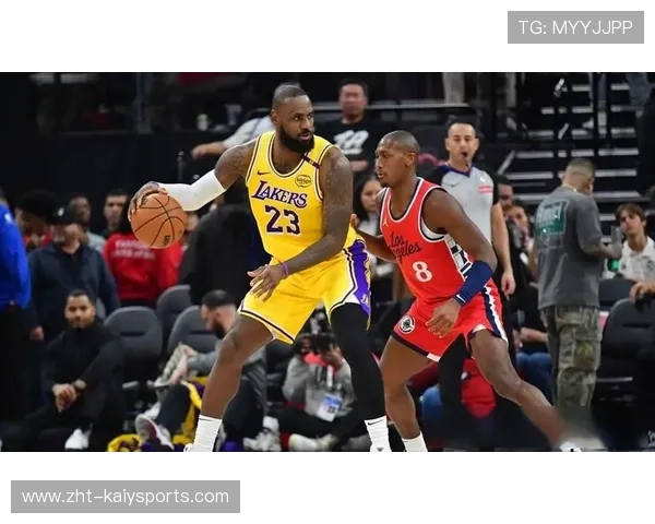 湖人队在关键战中取胜，士气大振，湖人队在关键战中取胜,士气大振的原因